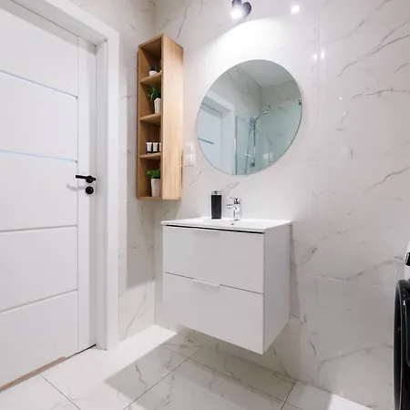 Apartment Panorama Capital Lily - 19 Pietro *